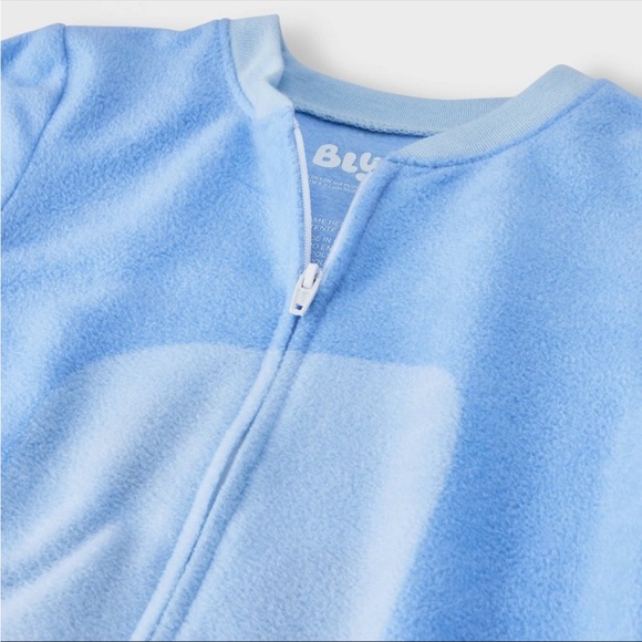 NWT 12M Toddler Bluey Blanket Sleeper with Hat - Picture 4 of 11